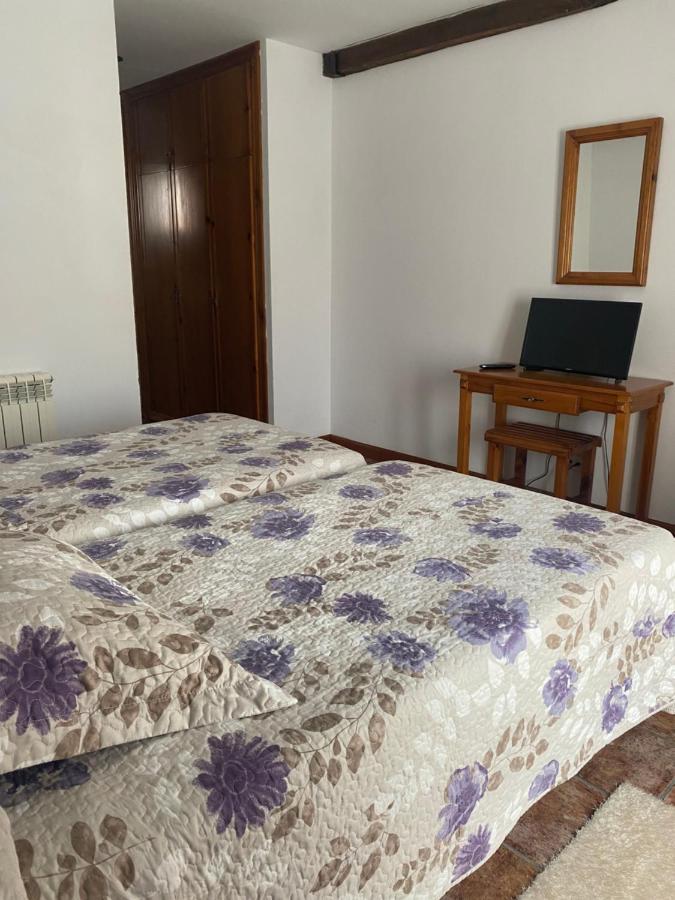Bed and Breakfast Penasalve Villamonico Exterior foto