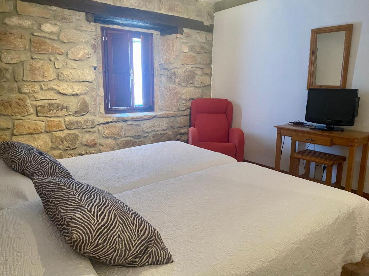 Bed and Breakfast Penasalve Villamonico Exterior foto